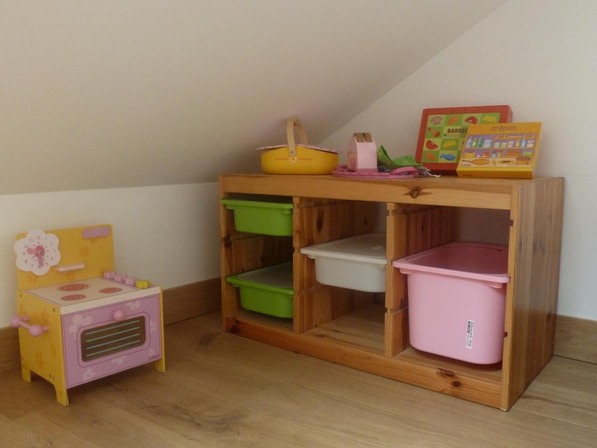 Au Cheval Blanc - Appartements Et Chambres D'Hotes 阿尔贝维尔 外观 照片